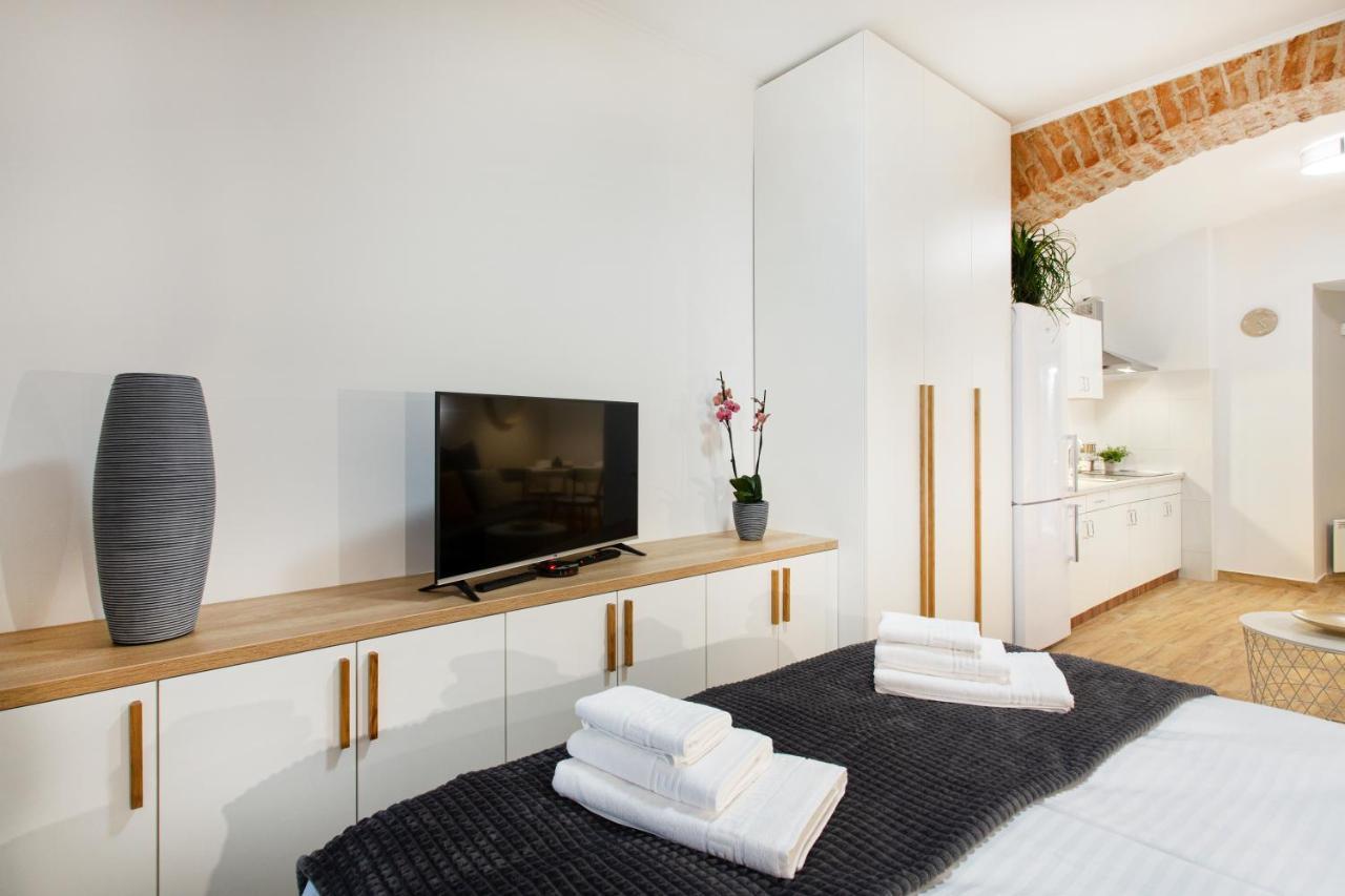 Apartments Tivoli 류블랴나 외부 사진