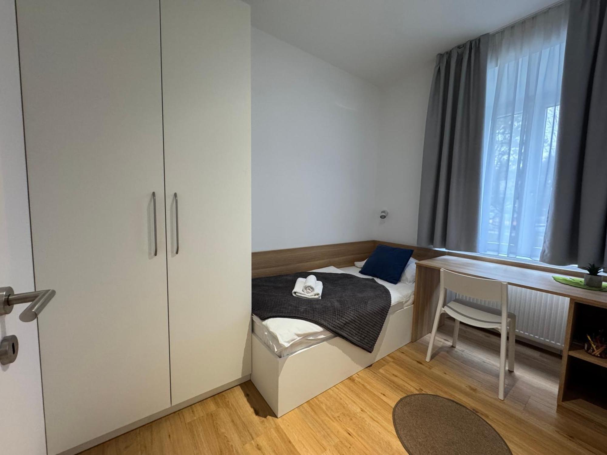 Apartments Tivoli 류블랴나 객실 사진